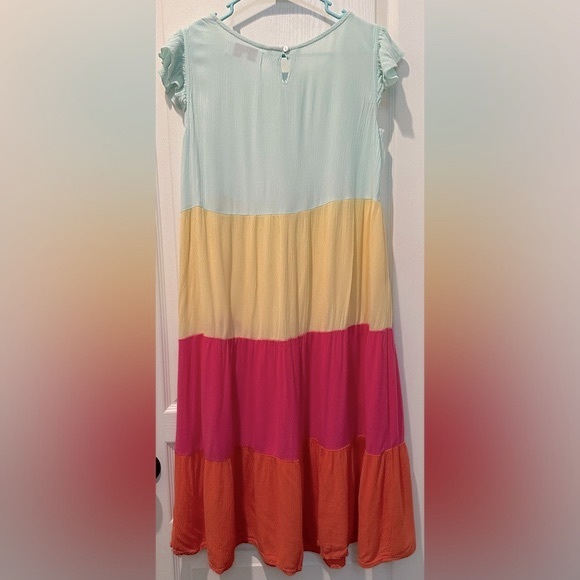 Margaux Riviera Flutter Sleeve Tiered Color Block A-line Midi Dress - Picture 7 of 8